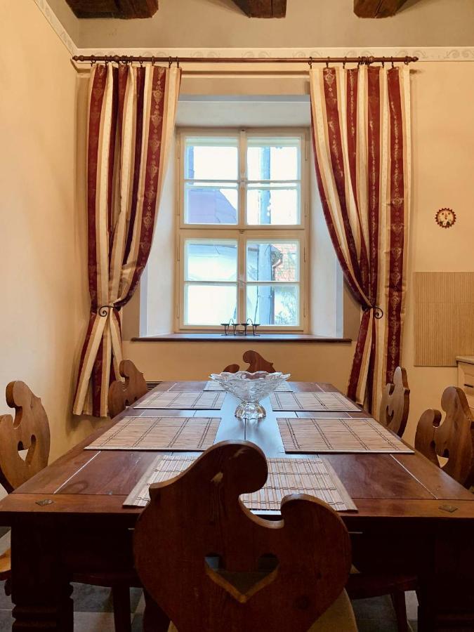 Zamek Mokrosuky Exteriör bild